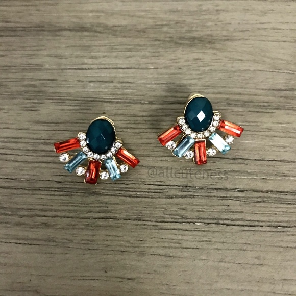 Jewelry - 🎀 5 For $25: Rhinestone Earrings